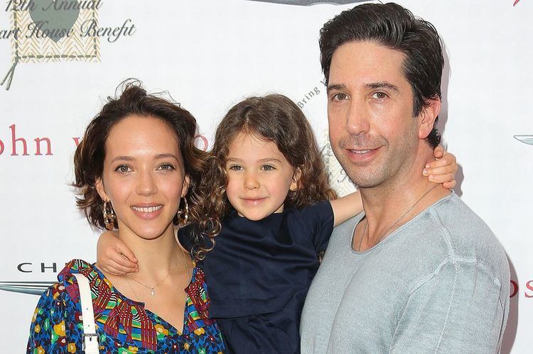 Zoe Buckman Friends star David Schwimmer shows off his gorgeous family