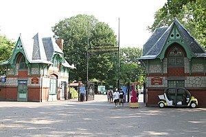 Zoological Garden station httpsuploadwikimediaorgwikipediacommonsthu