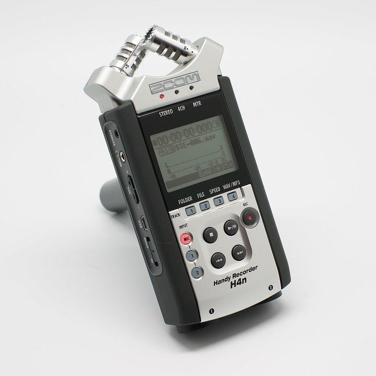 Zoom H4n Handy Recorder