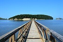 Zvërnec Island httpsuploadwikimediaorgwikipediacommonsthu