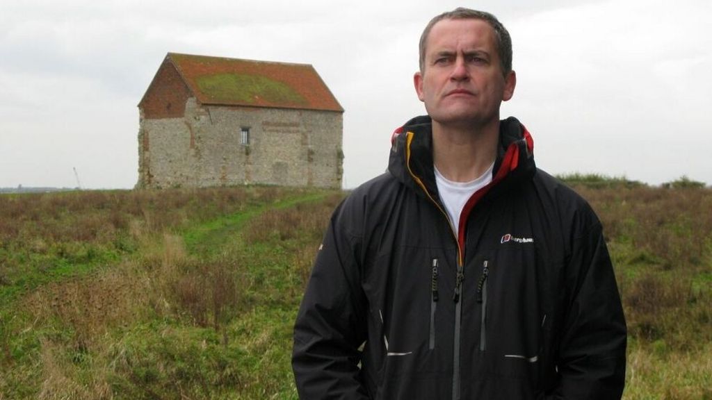 Ifor ap Glyn Ifor ap Glyn is appointed new national poet of Wales BBC News