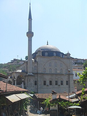 İzzet Mehmet Pasha Mosque httpsuploadwikimediaorgwikipediacommonsthu